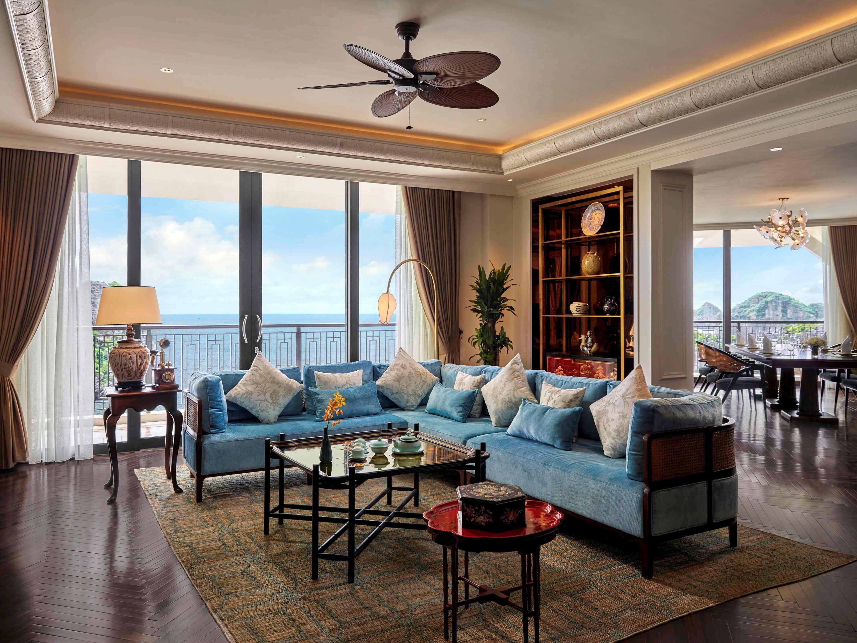 吉婆岛东方明珠酒店-美憬阁 Chan Chau 外观 照片 The living room of a suite at The Ritz-Carlton, Shenzhen